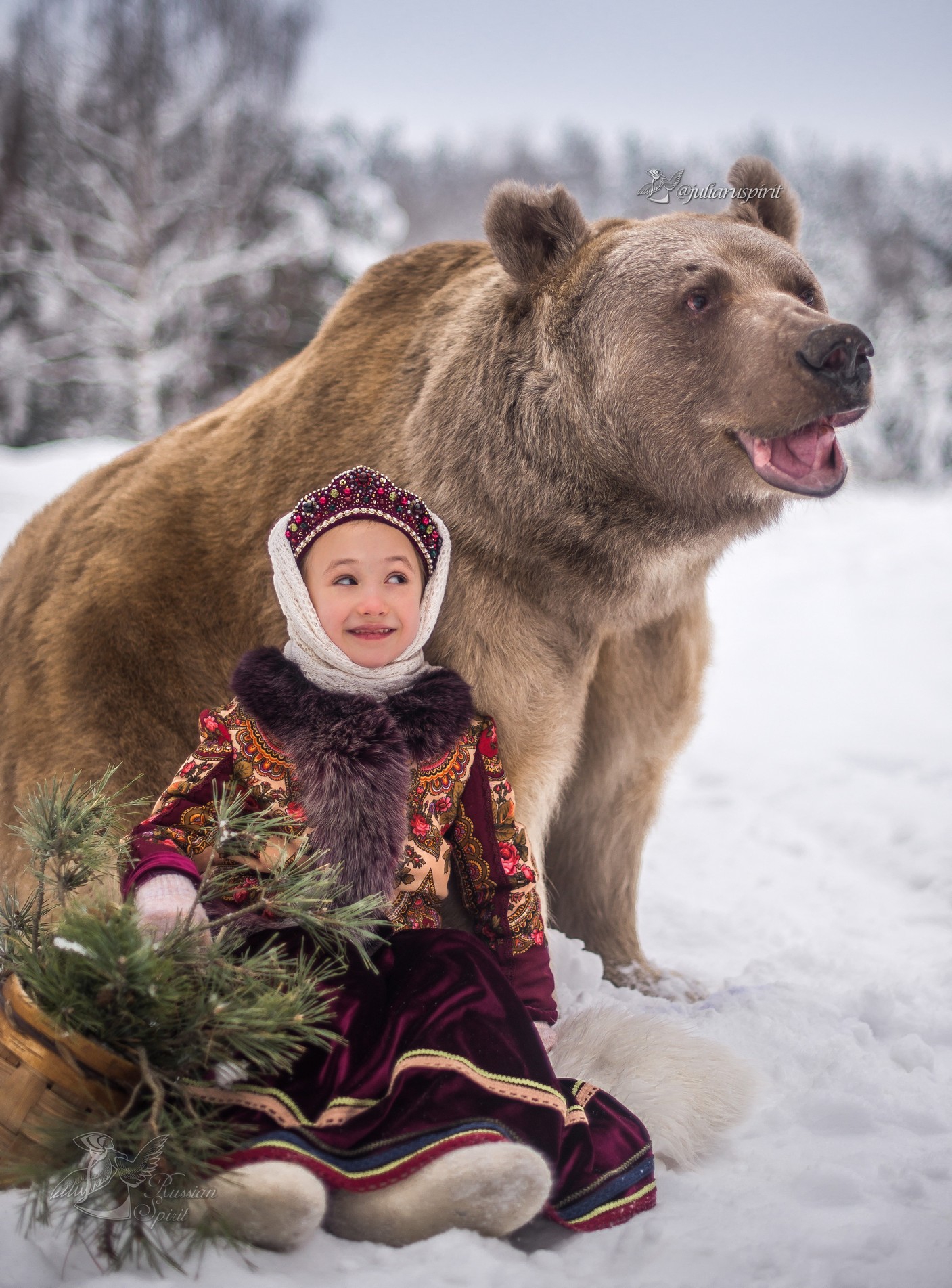 Девочка и медведь Степан