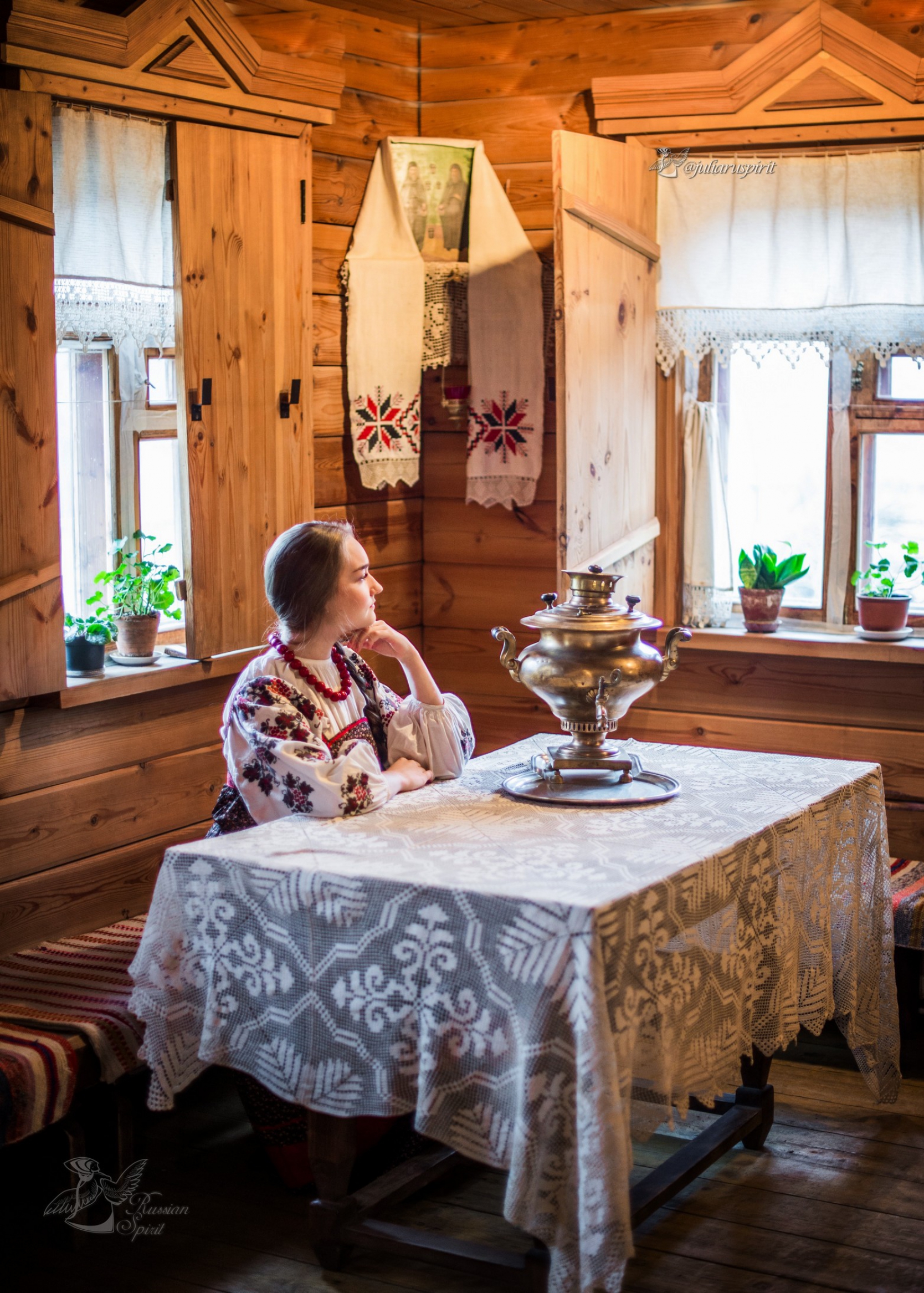 Дом пасечника в Коломенском- отличное место для фотосессий в русском стиле